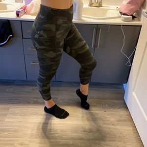 Athleta Camo 3/4 Leggings